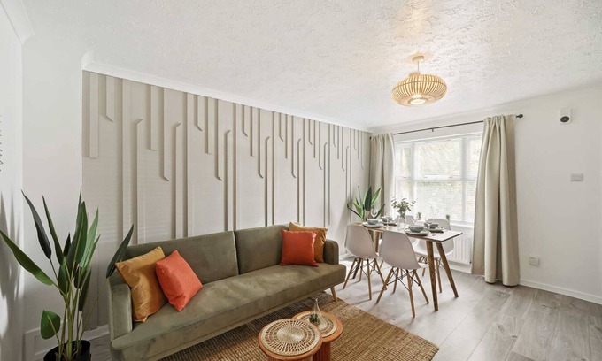 Canning Town North House | Modern House Near Excel, The O2, Canary Wharf
