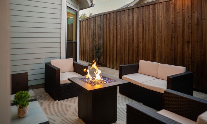Cowley House | Modern Luxury Executive Home