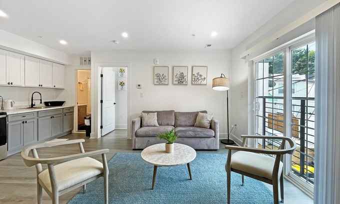 Petworth Bed & Breakfast | Modern & Luxury Unit | In-House Services