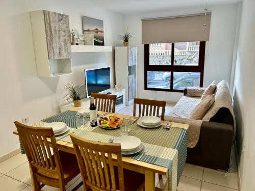El Medano Apartment | Modern Medano apartment