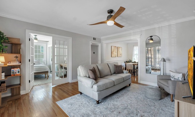 Governor's Walk Condo | Modern Midtown Retreat