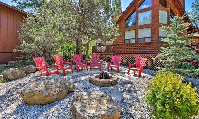 Munds Park Cabin | Modern Mountain Chalet: Munds Park Retreat w/Deck