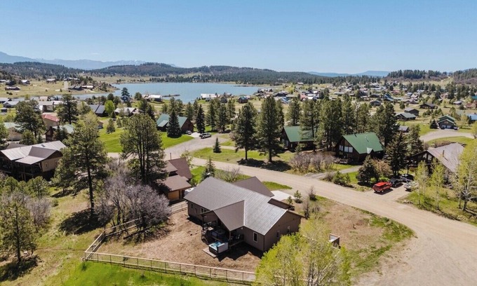 Pagosa Highlands House | Modern Mountain Retreat | Hot Tub, Views & Trails Nearby