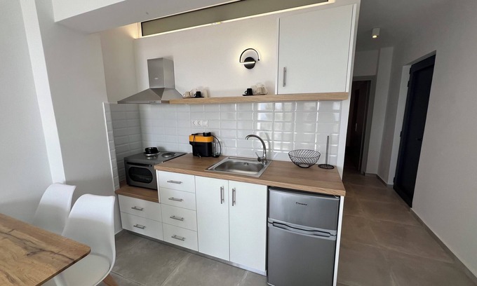 Koutsounari Apartment | Modern new apartments with pool balcony and sea view