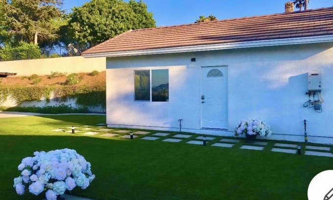 Corona House | Modern New Resort Style Guest House
