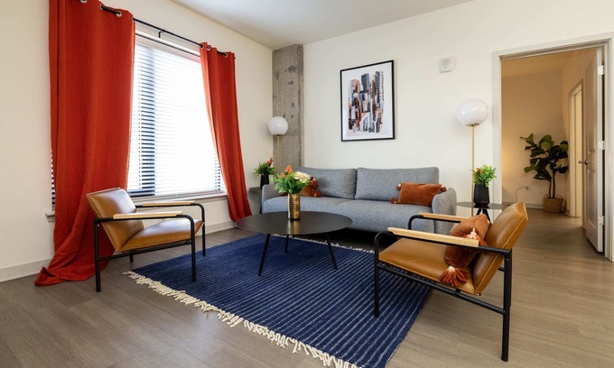 Downtown Louisville Apartment | Modern Nulu 2BR CozySuites 03