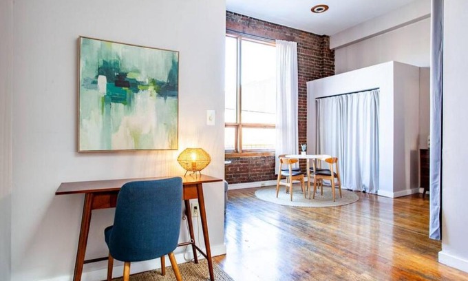Old City Apartment | Modern Old City Loft - Downtown Knoxville