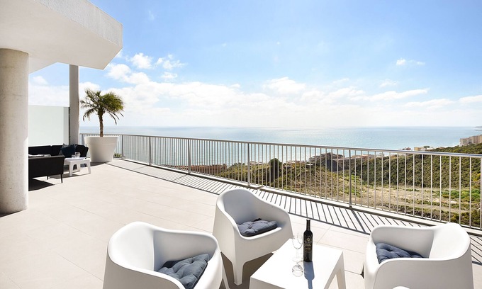 La Capellania Apartment | Modern penthouse in prime location located between Marbella and Malaga