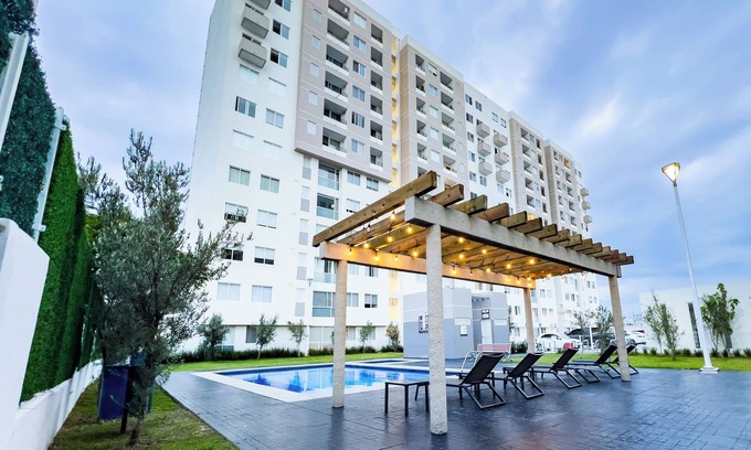 Guadalajara Municipality Apartment | Modern Penthouse on the 12th Floor with 2 Balconies and City View