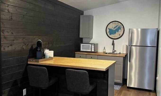 North Muskegon Apartment | Modern Private 2 Room Suite in Boutique Style Hotel - Room #6