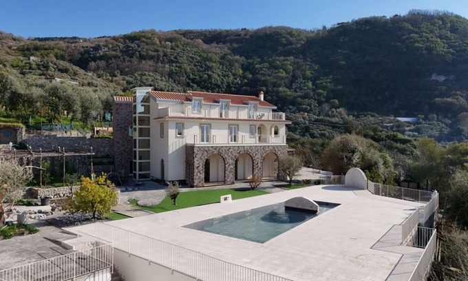 Sorrento Villa | Modern & Private Villa | Unique Location, Pool and Sunset Terrace