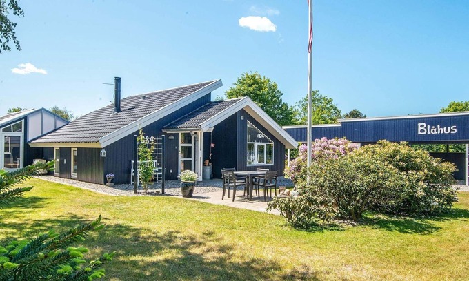 Sønder Nissum House | Modern Retreat by Fjord - By Traum Ferienwohnungen