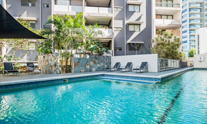 West End Apartment | Modern, spacious, perfect spot