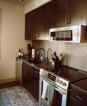 Traverse City House | Modern State 209 Just Blocks Away From The Bay