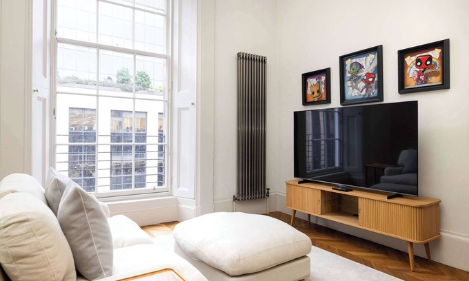 Old Town Apartment | Modern Studio in Edinburgh West End