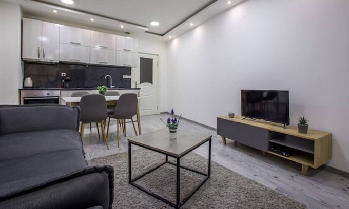 Plovdiv Center Apartment | Modern studio near town centre ideal for a weekend escape