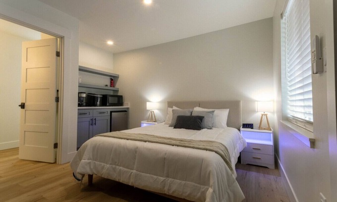 Coeur d'Alene Apartment | Modern Studio Suite – Steps from Food Trucks & 5 Min to CDA Lake