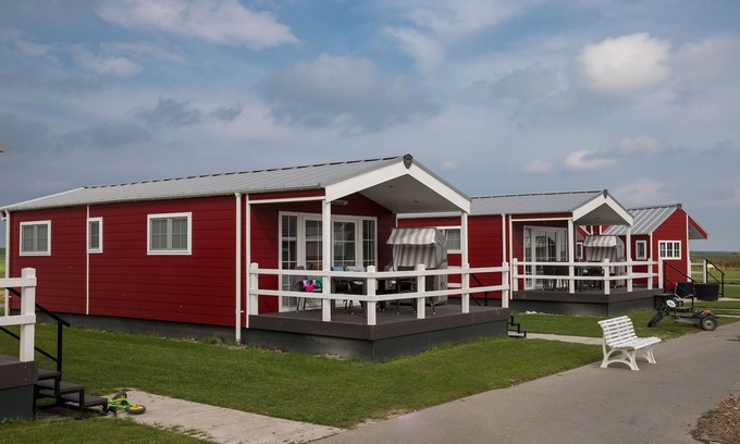 Wangerland Cottage | Modern Swedish-style mobile home-Medium