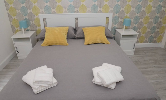 Gianicolo House | Modern, tastefully renovated apartment near Trastevere