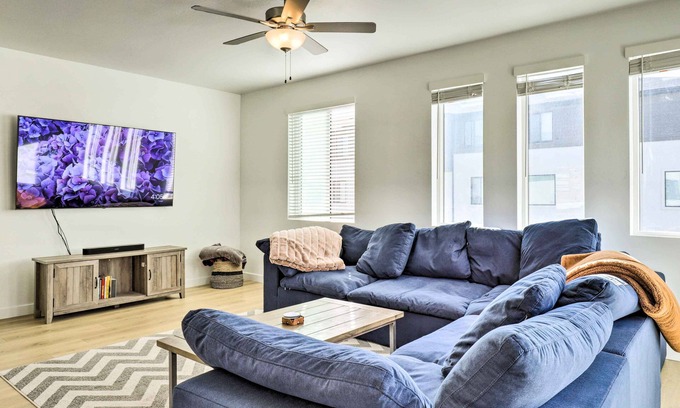 American Fork House | Modern Townhome - 8 Mi to Thanksgiving Point!