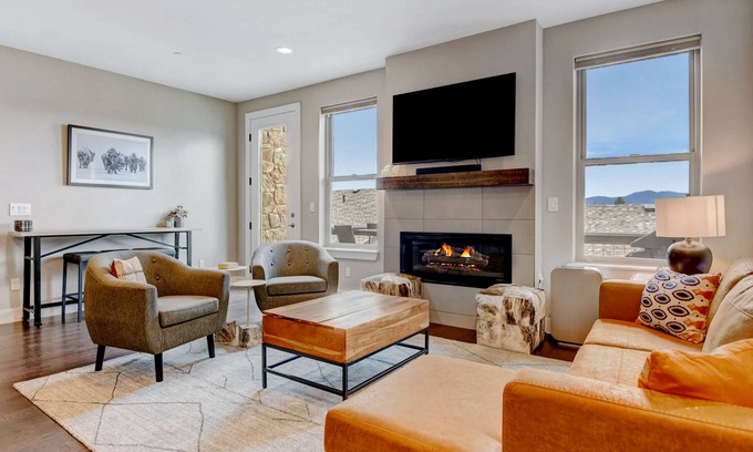 Rendezvous House | Modern townhome w/private hot tub, mountain views, outdoor space