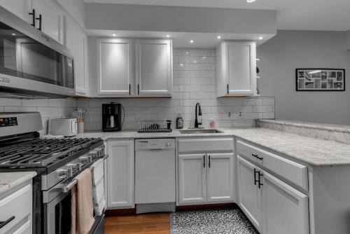 Willert Park House | Modern Trendy Downtown