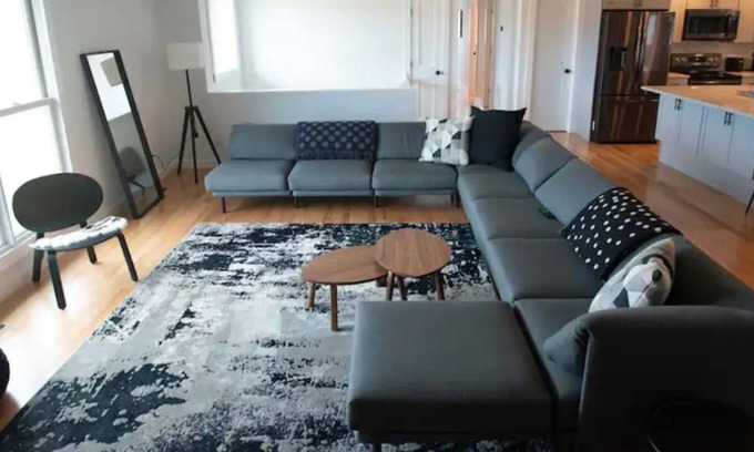 Saugerties House | Modern Upstate FarmHouse Best Location