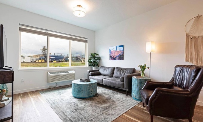 Heart of Missoula Condo | Modern Urban Flat - Walking distance to Downtown Missoula and St. Pats Hospital