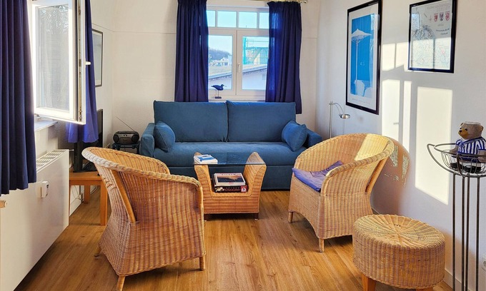 Ostvorpommern Apartment | Modern vacation apartment in Bansin with balcony - only 150 m to the beach
