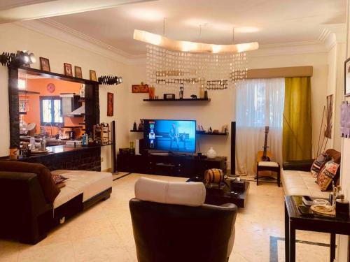 Taqseem Laselky Apartment | Modern Vibrant Living (Heart of Maadi Degla)