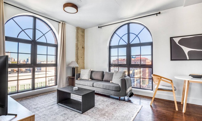 Williamsburg Apartment | Modern Williamsburg 1BR w/W/D & Gym, nr Domino Park, by Blueground