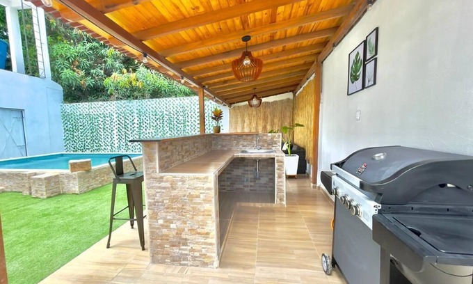 Crespo House | Moderna Casa DE Huespedes A 2 Minutos DEL Aeropuerto
