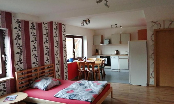 Zirndorf Apartment | Moderne ganze Ferienwohnung 1km zum FunPark und nur 15 Minuten nach Nürnberg