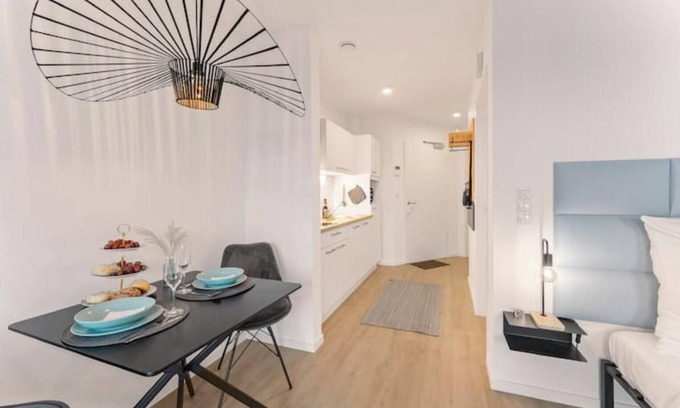 Bahnhofsviertel Apartment | Modernes Apartment am Gleispark