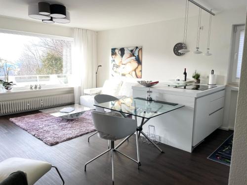 Ebersteinburg Apartment | Modernes Apartment mit traumhaftem Sunset Blick