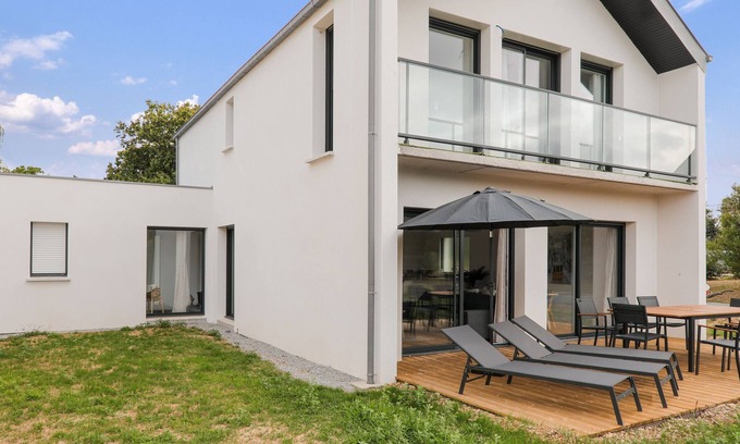 Le Tour-du-Parc House | Modernity and serenity near Rouvran beach