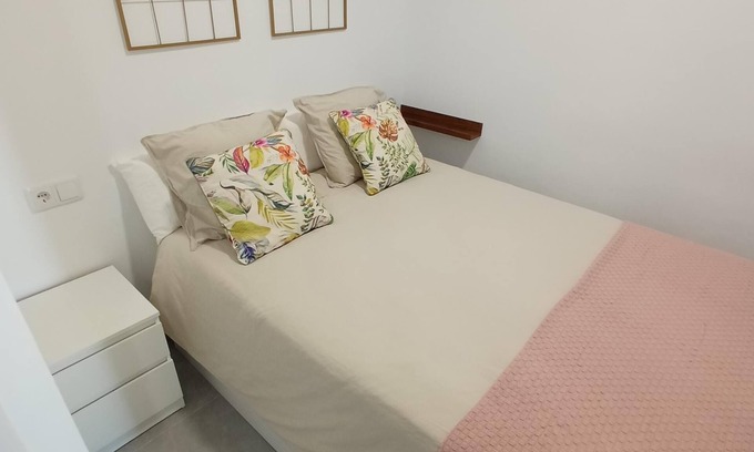 Valdeolleros Apartment | Modernos Lofts Vial Norte 2