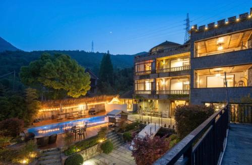 Moganshan Villa | Moganshan 107 Courtyard B&B
