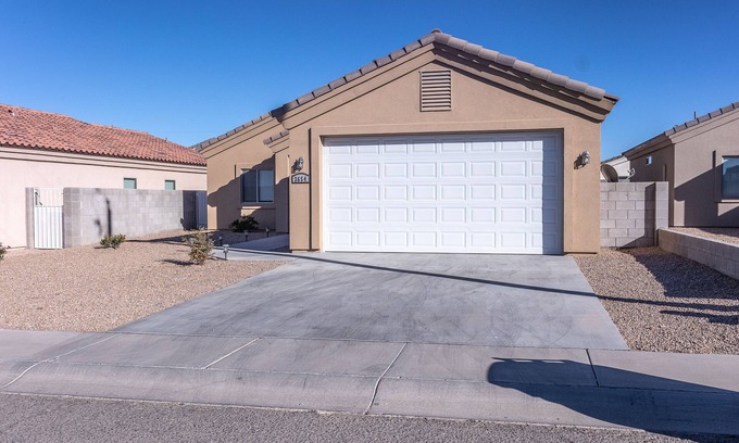 Kingman House | Mohave House