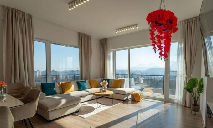 Brasov Apartment | MoHost Penthouse-Luxury Stay with Mountain View