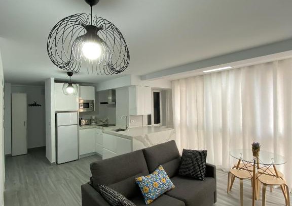 Cadiz Apartment | Molineros Victoria Beach