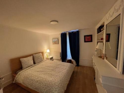 Notre-Dame-des-Champs Apartment | Mon Amour Vavin
