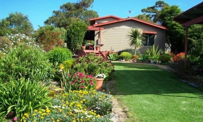 Eden Cottage | Monaro Cottage, 3 bedroom pet friendly home
