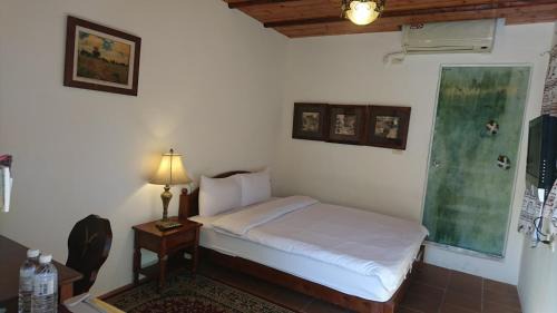 Shoufeng House | Monet Garden Coffee Farm