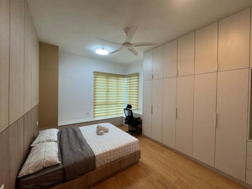 Kampung Segambut Dalam Apartment | Mont kiara warmly 6 pax stay