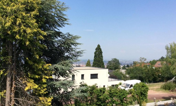 Ceyrat House | Montagnards