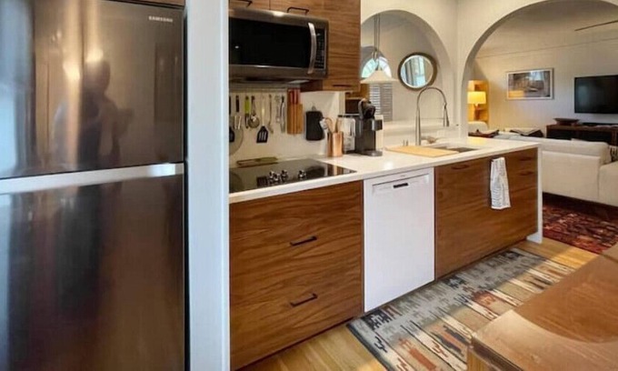 Nob Hill House | Monte Vista NE - Nob Hill