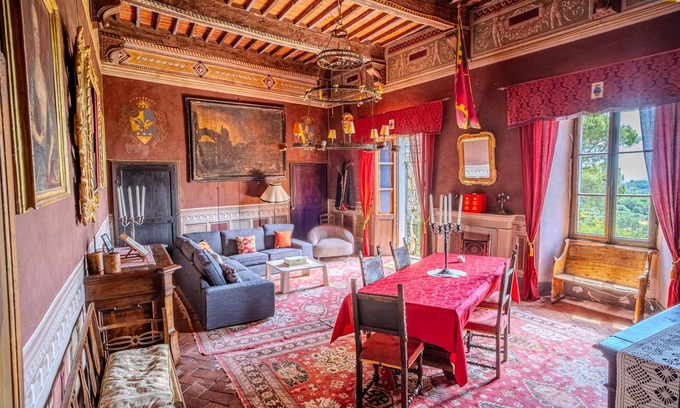 Santarello Other | Montelifré Castle