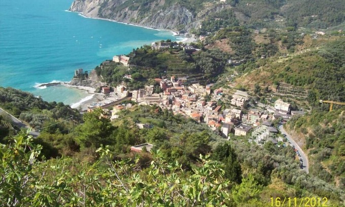 Borgo Antico Apartment | Monterosso, at 150 meters from the sea, a small and romantic house for a couple.