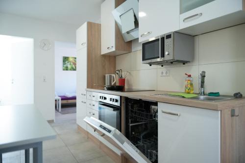 Suppingen Apartment | Monteuerunterkunft - Flexibel und Modern!- NEU